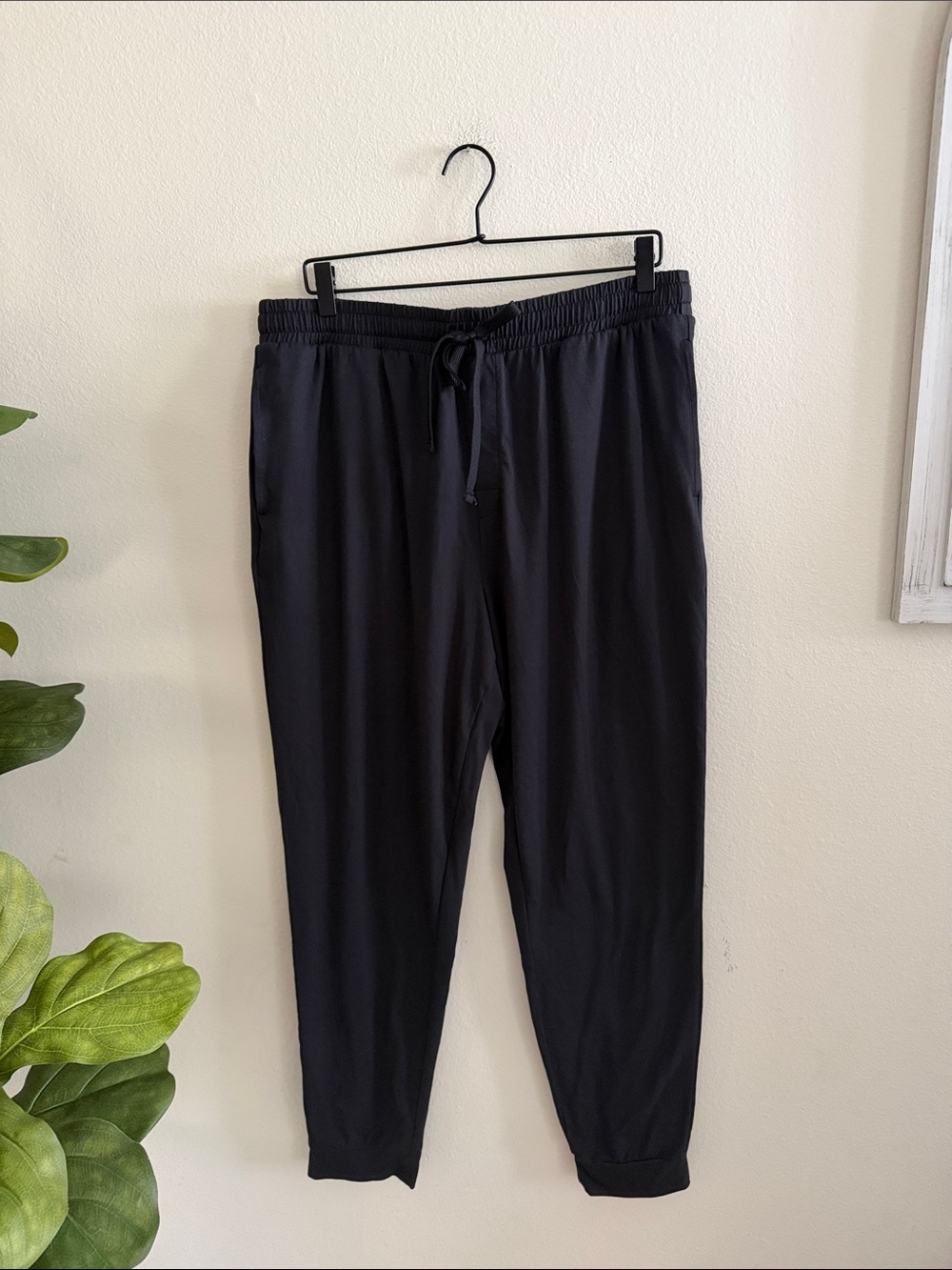 Men's Black Pants with Elastic Waist from Skims